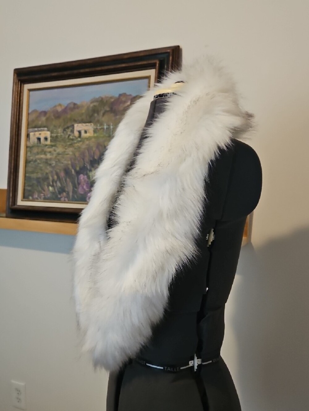 White Faux Fur Stole Shawl - Picture 2 of 4